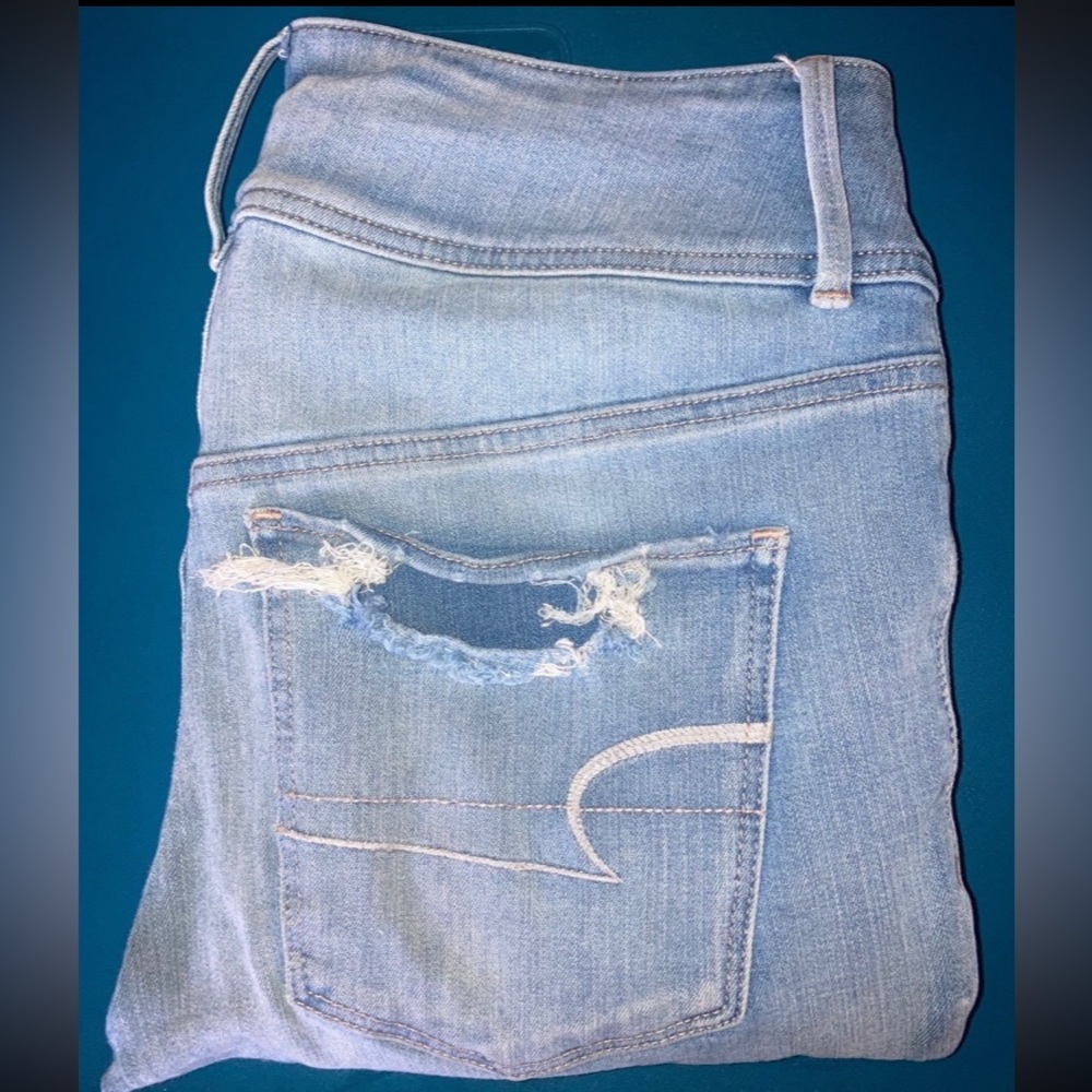 American Eagle Jeans - Picture 2 of 5
